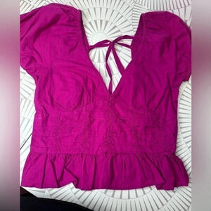 Tie back crop‎ top